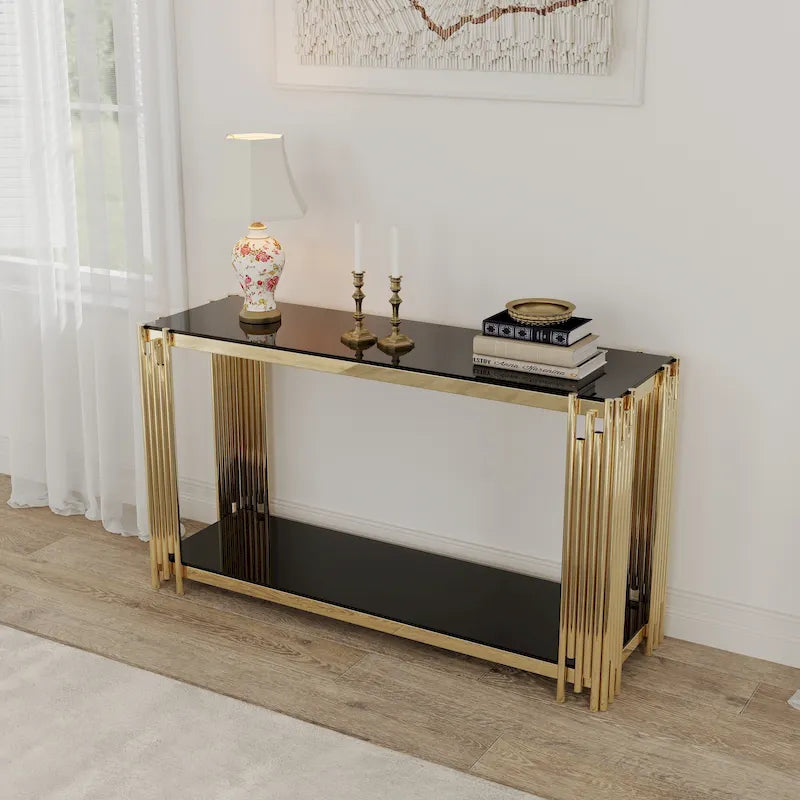 Console étroite à deux niveaux avec structure en métal finition dorée et plateau en verre trempé