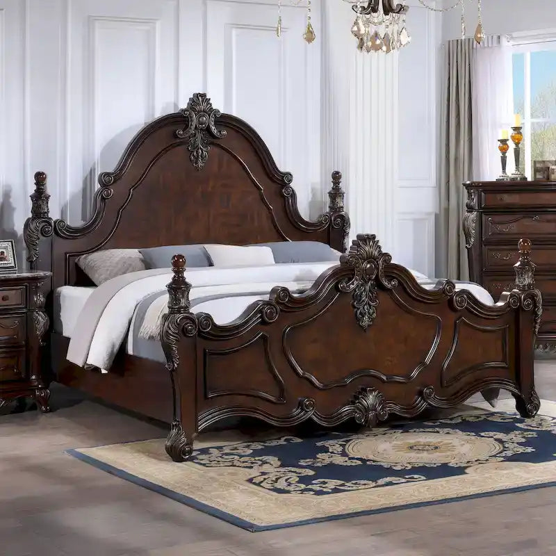 Lit à baldaquin traditionnel Eugene en bois massif cerisier foncé avec détails sculptés, de la marque Furniture of America