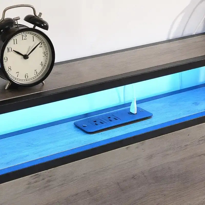 Tête de lit de lit double avec rangement et station de recharge
