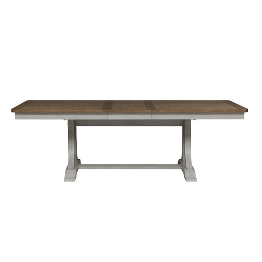 Style campagnard revisité, blanc antique avec table à tréteaux en châtaignier