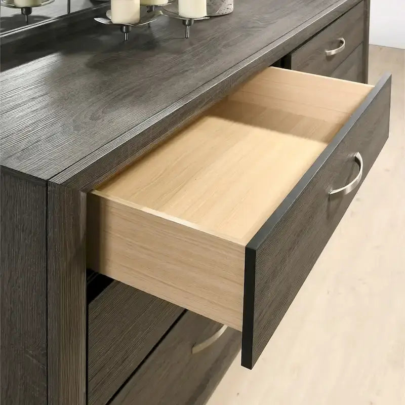 Ensemble de chambre à coucher Roundhill Furniture Stout Panel comprenant lit, commode, miroir et table de chevet