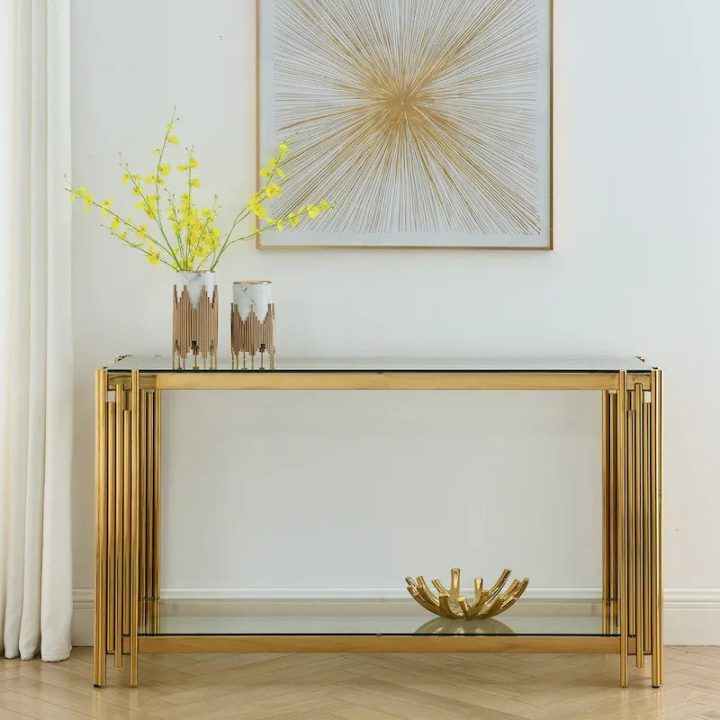 Console étroite à deux niveaux avec structure en métal finition dorée et plateau en verre trempé