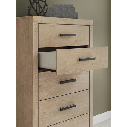 Commode beige Signature Design by Ashley Sanginlane