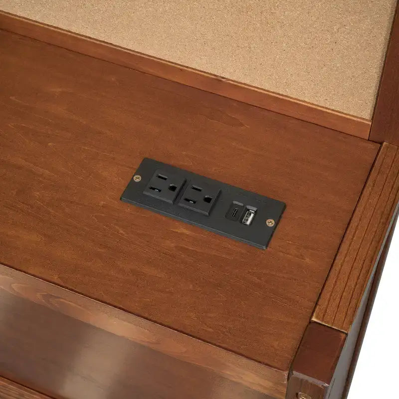 Lit capitaine tout-en-un avec prises et ports USB intégrés, méridienne en bois, 3 tiroirs inférieurs et armoire de rangement supérieure à ouverture par pression.