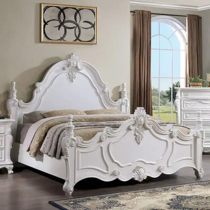 Lit à baldaquin traditionnel Eugene en bois massif cerisier foncé avec détails sculptés, de la marque Furniture of America