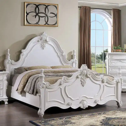 Lit à baldaquin traditionnel Eugene en bois massif cerisier foncé avec détails sculptés, de la marque Furniture of America