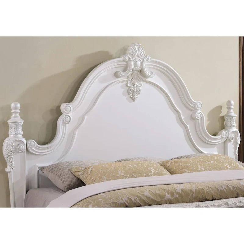 Lit à baldaquin traditionnel Eugene en bois massif cerisier foncé avec détails sculptés, de la marque Furniture of America