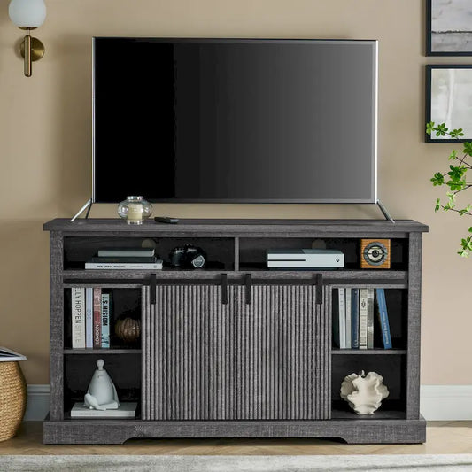 Meuble TV rustique avec portes coulissantes de style grange, étagères de rangement supérieures et inférieures et étagères réglables pour salon