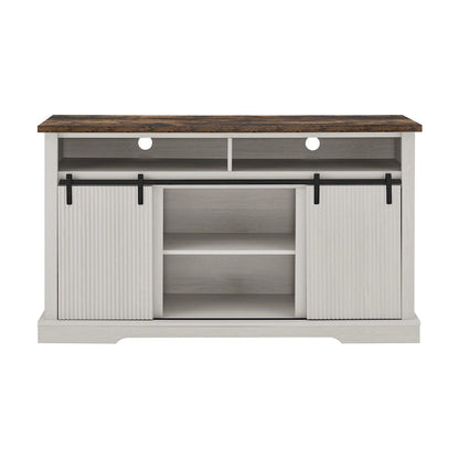 Meuble TV rustique avec portes coulissantes de style grange, étagères de rangement supérieures et inférieures et étagères réglables pour salon