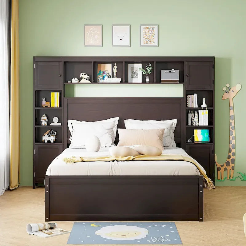 Lit moderne en bois avec armoire, étagère et prises électriques