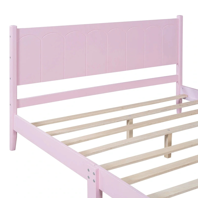 Lit plateforme en bois de style rétro, format queen, avec tête de lit rectangulaire