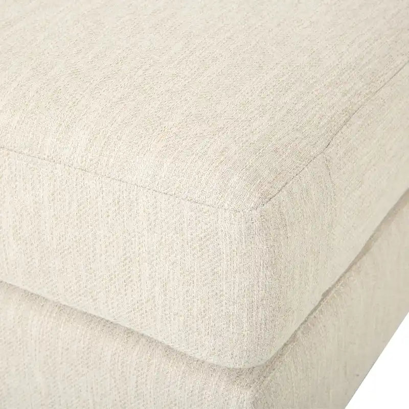 Canapé 3 places beige moderne 101 avec pieds en bois et deux coussins pour salon