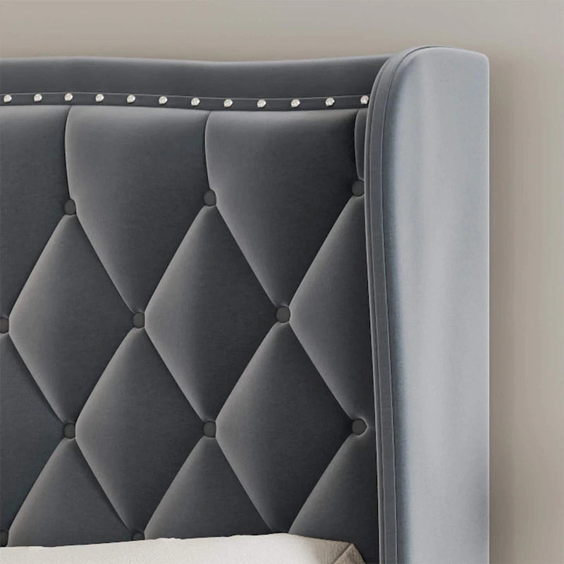 Lit plateforme moderne en velours, taille standard, avec tête de lit à oreilles et sommier à lattes en bois