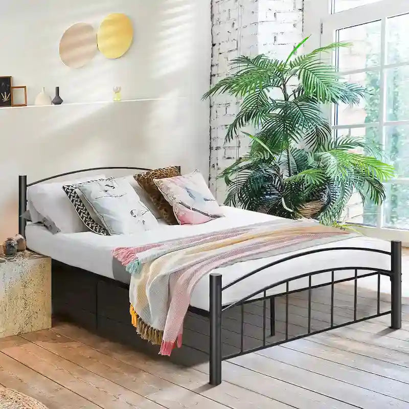 Cadre de lit en métal Costway pour lits simples, doubles et queen, avec matelas plateforme