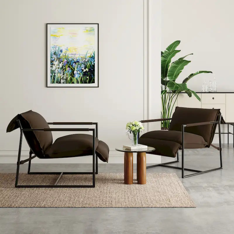 Ensemble de 2 fauteuils d'appoint en tissu avec structure en métal et dossier suspendu.