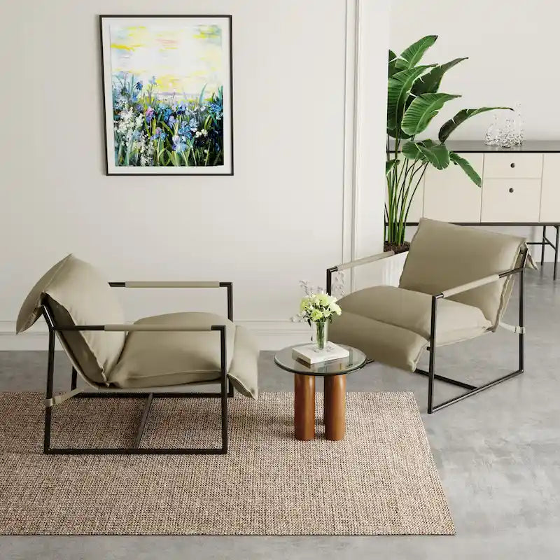 Ensemble de 2 fauteuils d'appoint en tissu avec structure en métal et dossier suspendu.