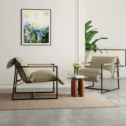 Ensemble de 2 fauteuils d'appoint en tissu avec structure en métal et dossier suspendu.