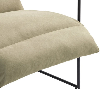 Ensemble de 2 fauteuils d'appoint en tissu avec structure en métal et dossier suspendu.