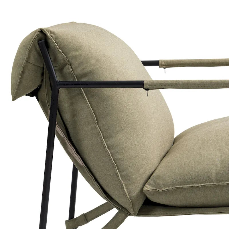 Ensemble de 2 fauteuils d'appoint en tissu avec structure en métal et dossier suspendu.