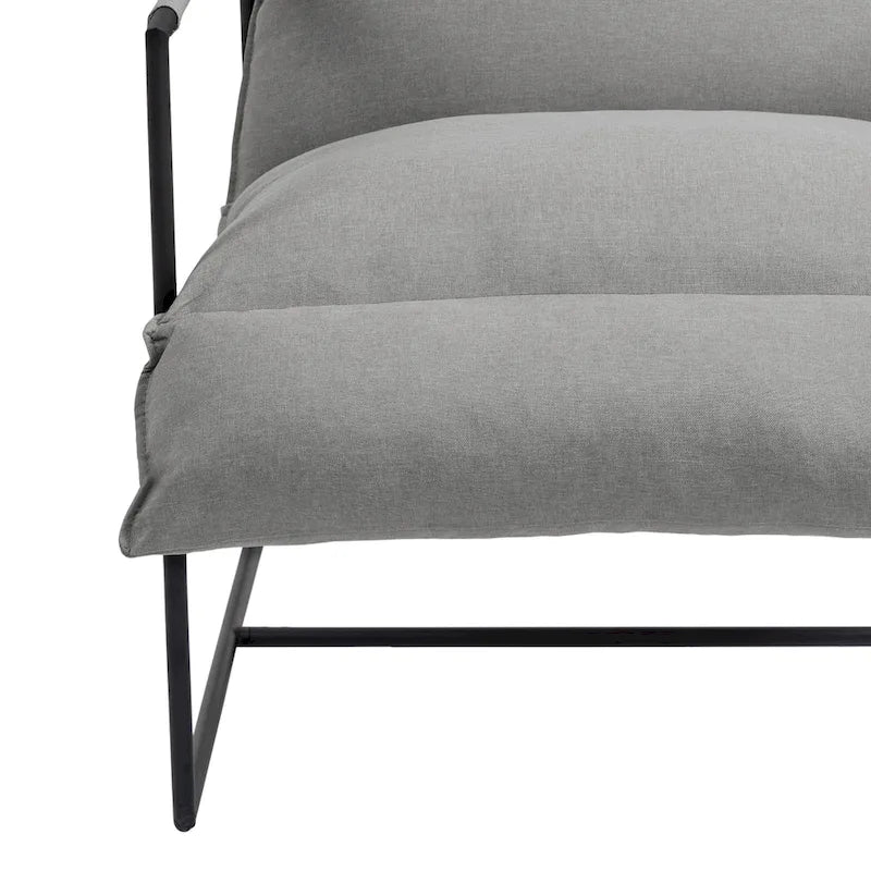 Ensemble de 2 fauteuils d'appoint en tissu avec structure en métal et dossier suspendu.