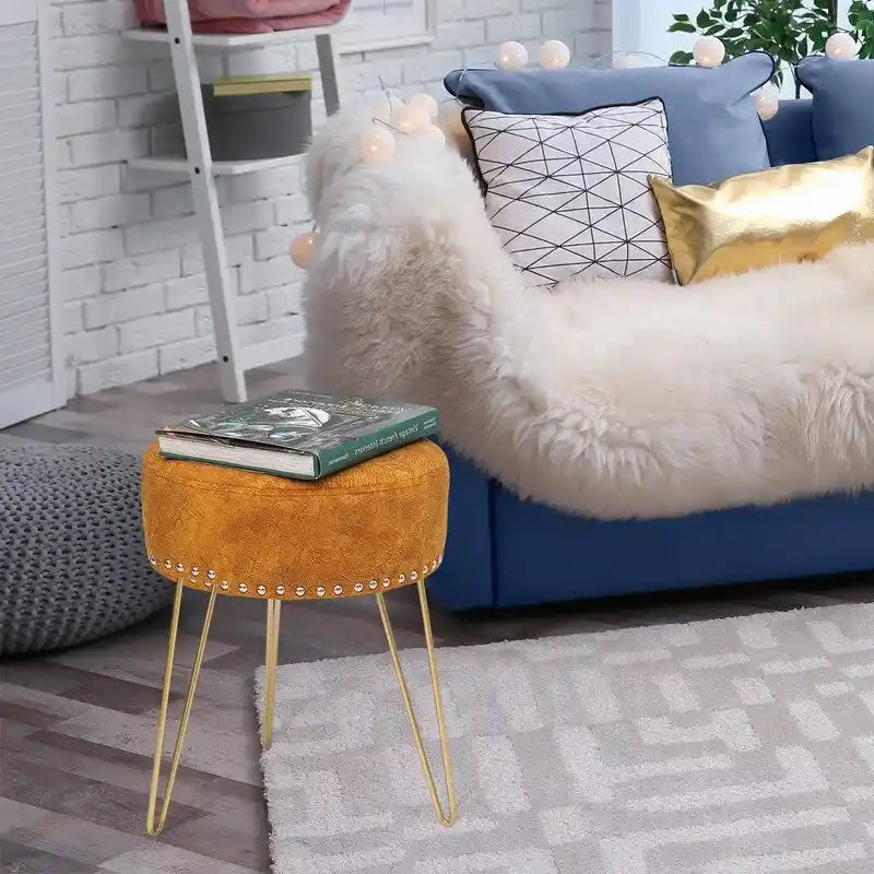 Tabouret rond Adeco, pouf en velours, pieds en métal doré