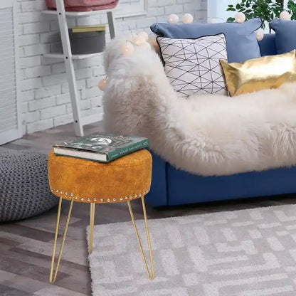 Tabouret rond Adeco, pouf en velours, pieds en métal doré