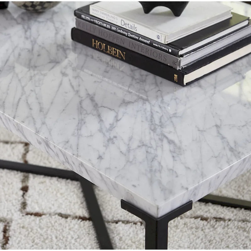Table d'appoint Saxon en noir mat