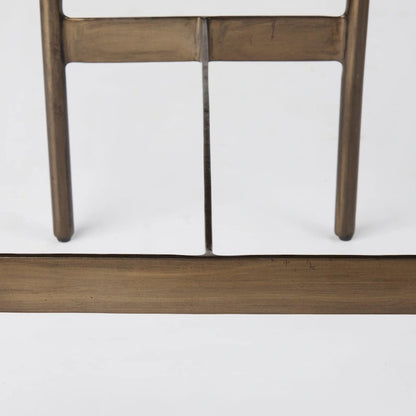Tabouret de bar Millie, assise en cuir véritable noir et structure en métal nickelé