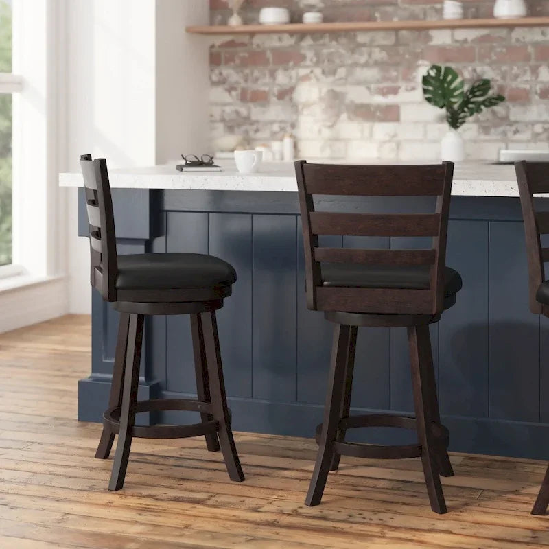 Tabouret de bar en bois à dossier échelle avec assise rembourrée