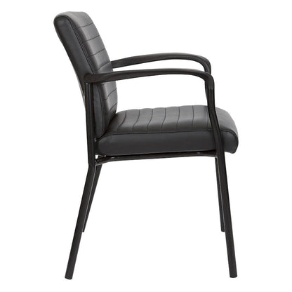Fauteuil d'invité en similicuir avec cadre noir