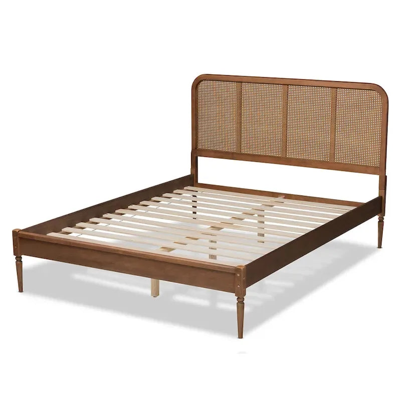 Lit plateforme Elston en rotin synthétique et bois, style moderne du milieu du siècle - Noyer