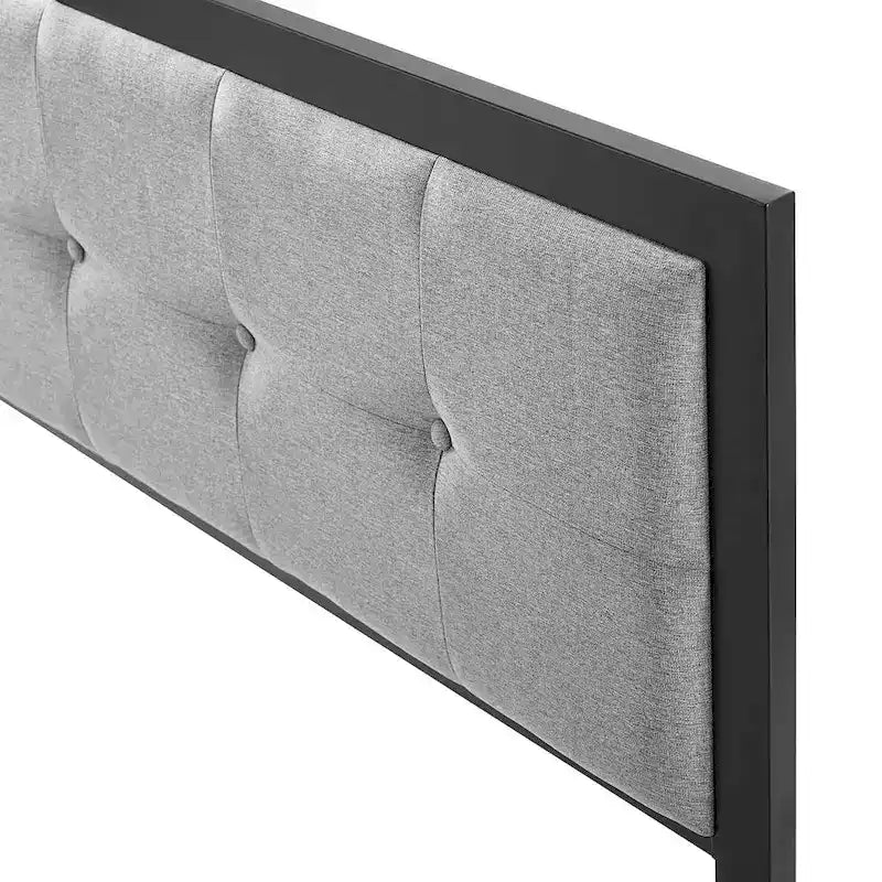 Tête de lit capitonnée en tissu gris clair Waldorf Modern, format king, en métal.