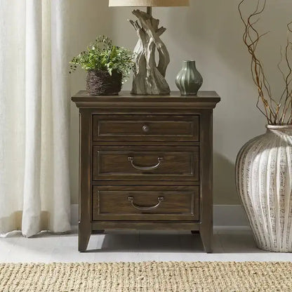 Lit, commode, miroir et table de chevet Paradise Valley Saddle Brown