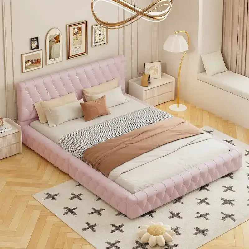 Lit Queen Size capitonné avec tête de lit capitonnée