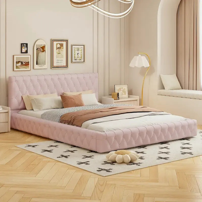 Lit Queen Size capitonné avec tête de lit capitonnée