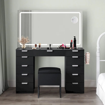 Meuble-lavabo Moasis 46 avec prise intégrée, miroir éclairé et support pour sèche-cheveux - 55,8 cm H x 46 cm L x 11,7 cm P