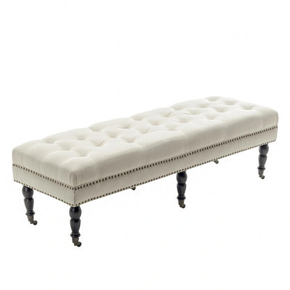 Banc d'appoint en tissu Juna de Porthos Home avec pieds et roulettes en bois d'hévéa