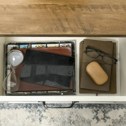 Table basse de style campagnard avec rangement et tiroir