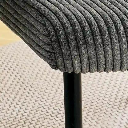 Chaise de salle à manger moderne et simple en velours, chaises rembourrées en tissu, tabouret de chambre, chaise de coiffeuse avec pieds en métal noir (lot de 2)