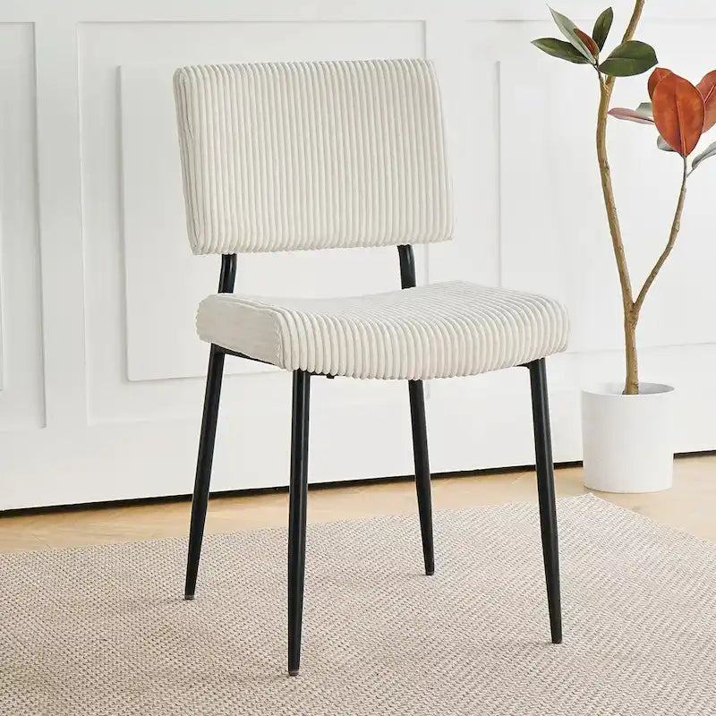Chaise de salle à manger moderne et simple en velours, chaises rembourrées en tissu, tabouret de chambre, chaise de coiffeuse avec pieds en métal noir (lot de 2)