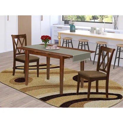 Ensemble de salle à manger East West Furniture : une table en bois et des chaises de salle à manger en lin.