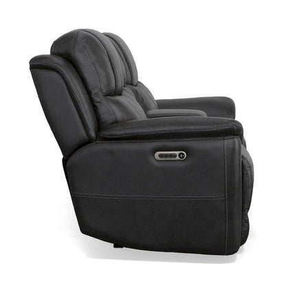 Canapé deux places inclinable électrique zéro gravité en cuir Crew avec console, appuie-têtes et soutien lombaire électriques par Flexsteel