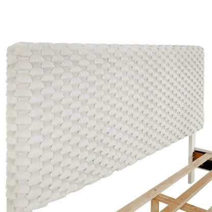 Lit plateforme rembourré 3D Roundhill Findlay Plush, couleur blanc tourterelle