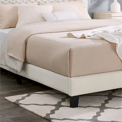 Lit plateforme rembourré 3D Roundhill Findlay Plush, couleur blanc tourterelle
